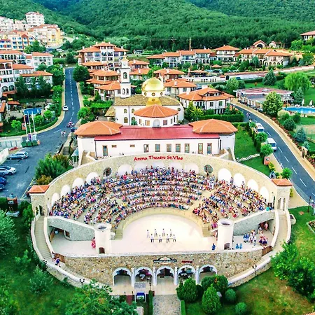 Elegant Artur Sveti Vlas